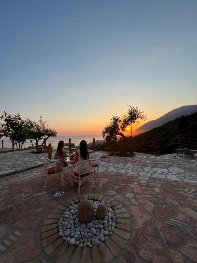 Rahoni Park & Suites Dhërmi Exterior foto